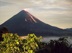 arenal volcano