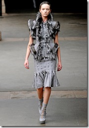 Alexander McQueen Fall 2011_Fur