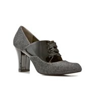 Liz Claiborne Carletta Oxford Pump 49.95 DSW